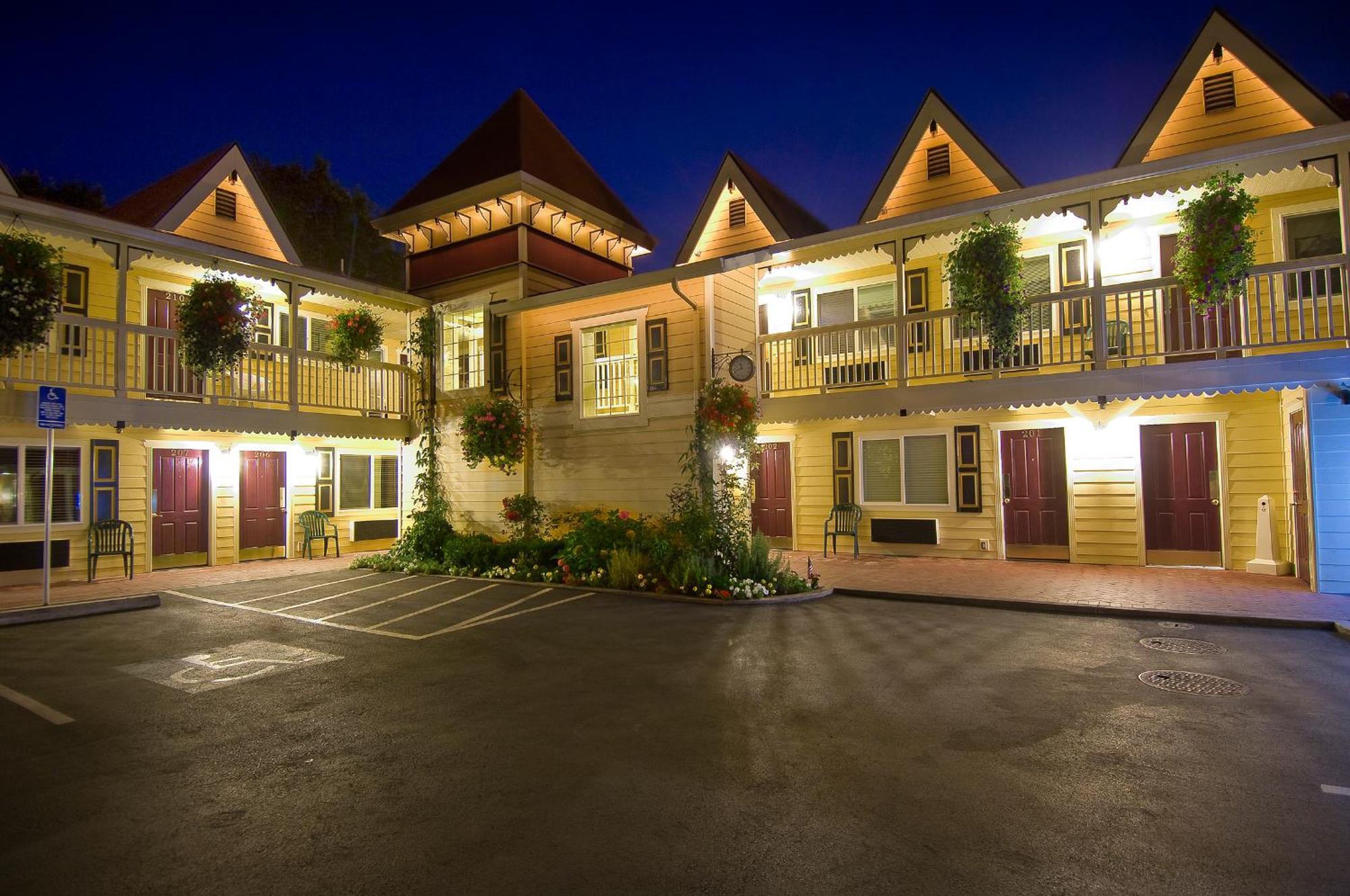 Silverton Inn & Suites Esterno foto