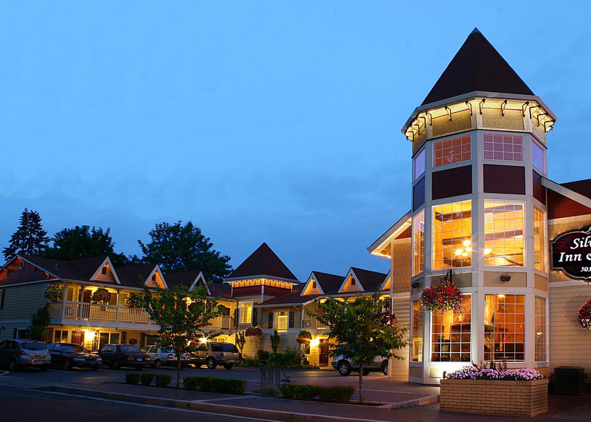 Silverton Inn & Suites Esterno foto